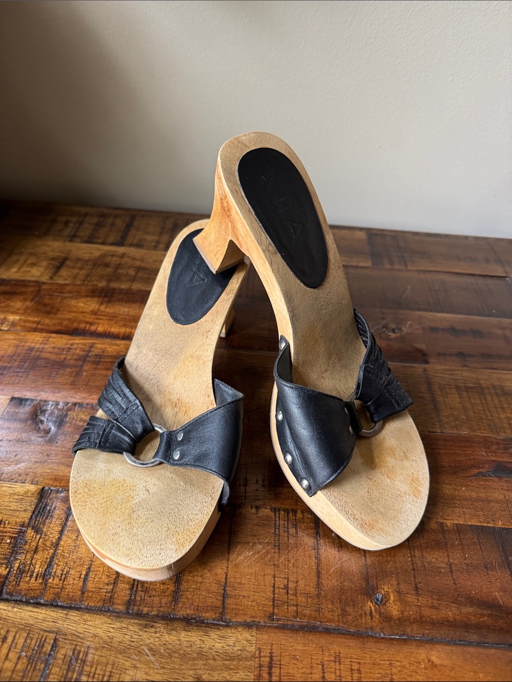 MIA-Black Leather Wood-Platform Slide Heels